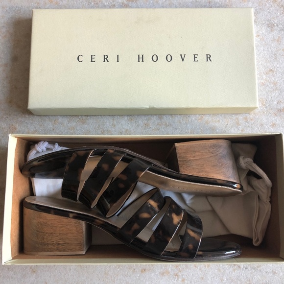 Ceri Hoover - Murphy Slides - Picture 3 of 8